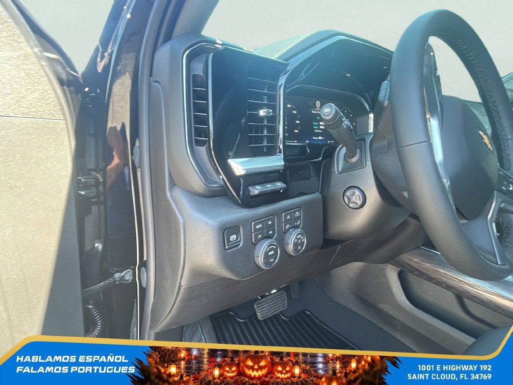 New 2026 Chevrolet Silverado 1500 LTZ w/ LTZ Premium Package AWD/4WD image 17