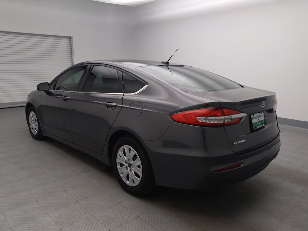 Used 2019 Ford Fusion S FWD image 5