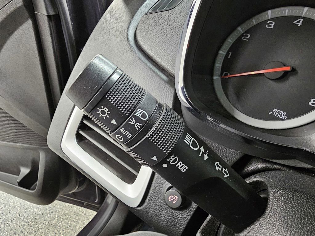 Used 2015 GMC Terrain SLT FWD image 37