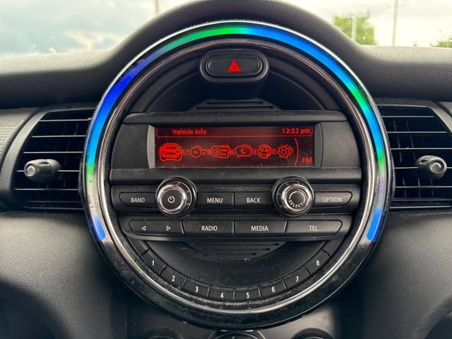 Used 2016 MINI Cooper 2-Door Hardtop FWD image 28