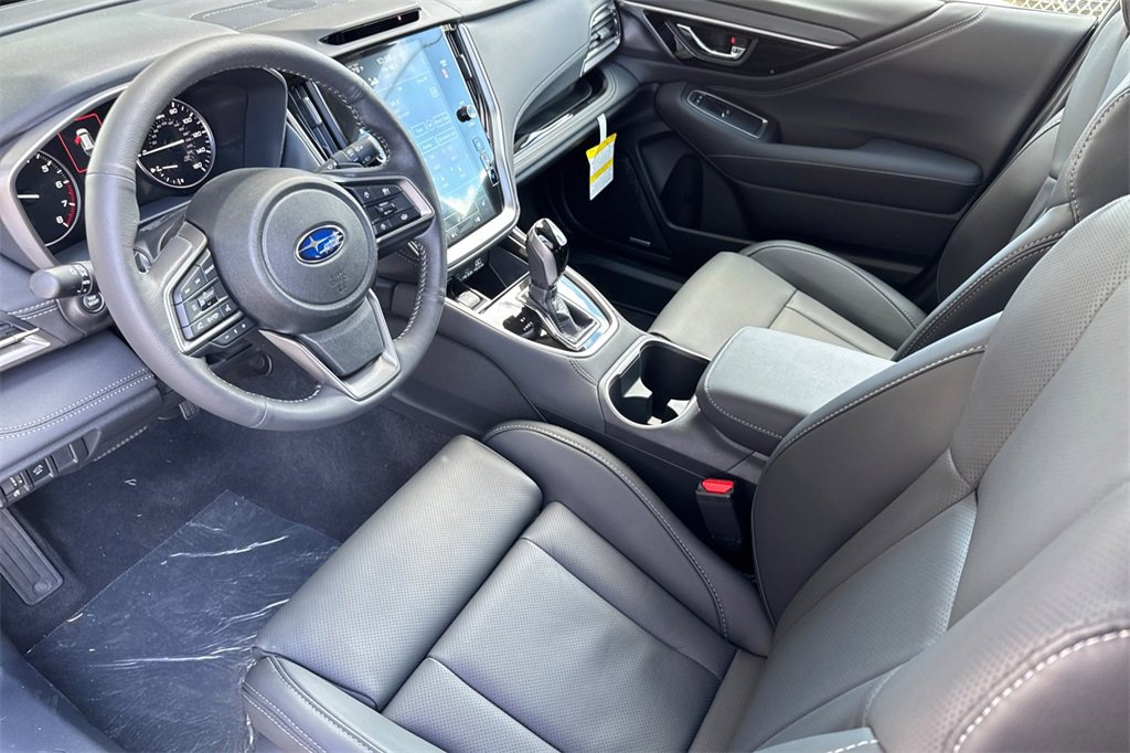 New 2025 Subaru Outback Limited image 8