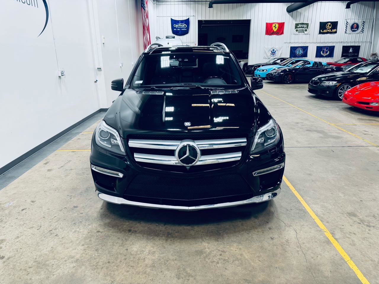 Used 2014 Mercedes-Benz GL 550 4MATIC image 17