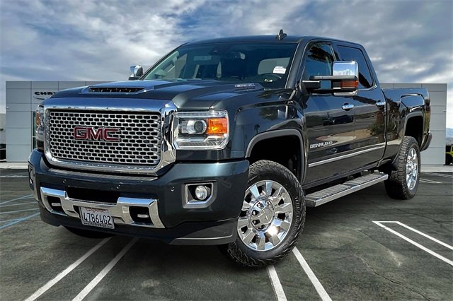 Used 2017 GMC Sierra 2500 Denali w/ Duramax Plus Package