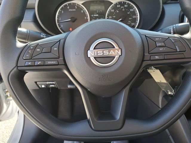 Used 2025 Nissan Versa S w/ Trunk Package image 17