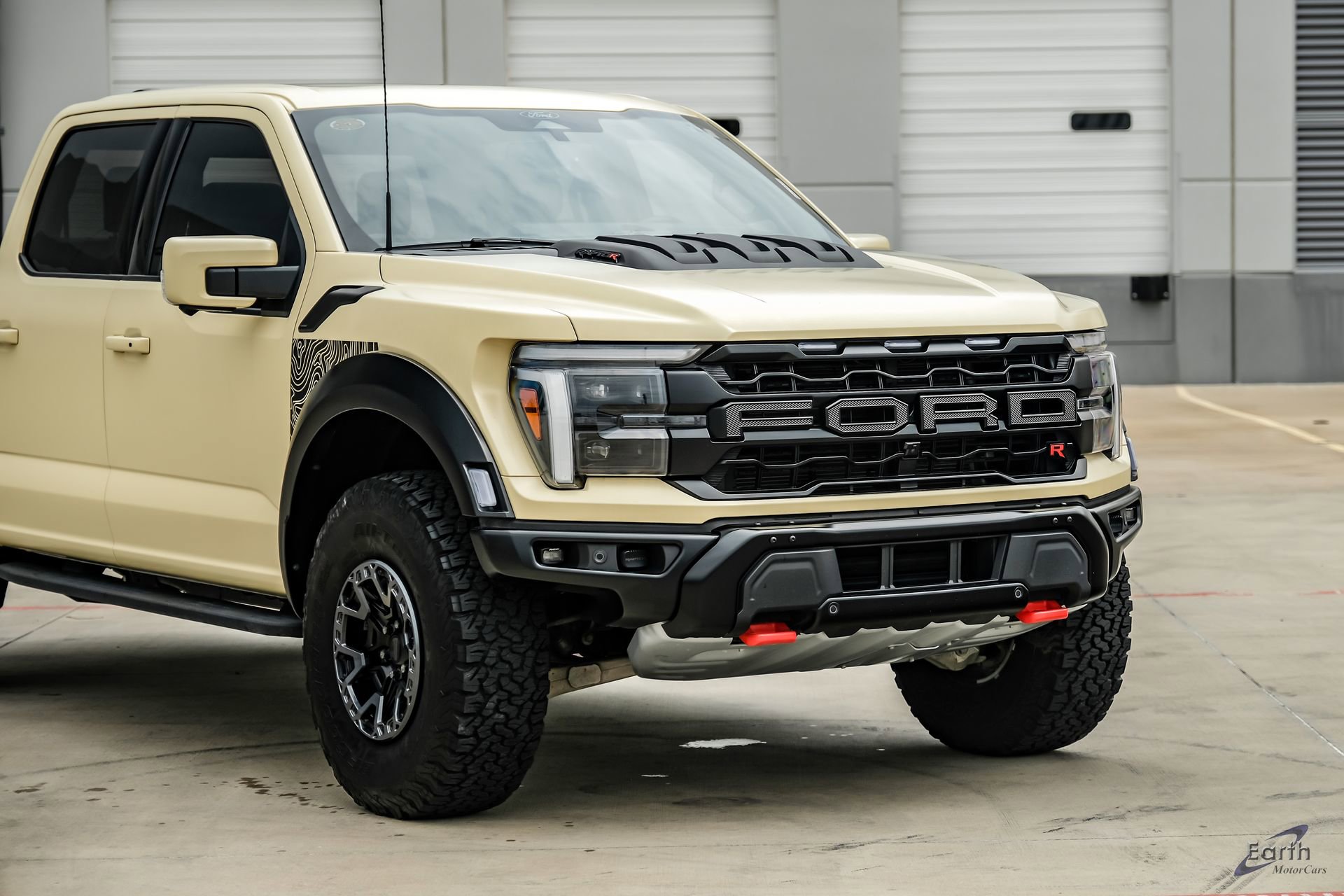 Used 2024 Ford F150 Raptor w/ Equipment Group 803A Raptor R AWD/4WD image 26