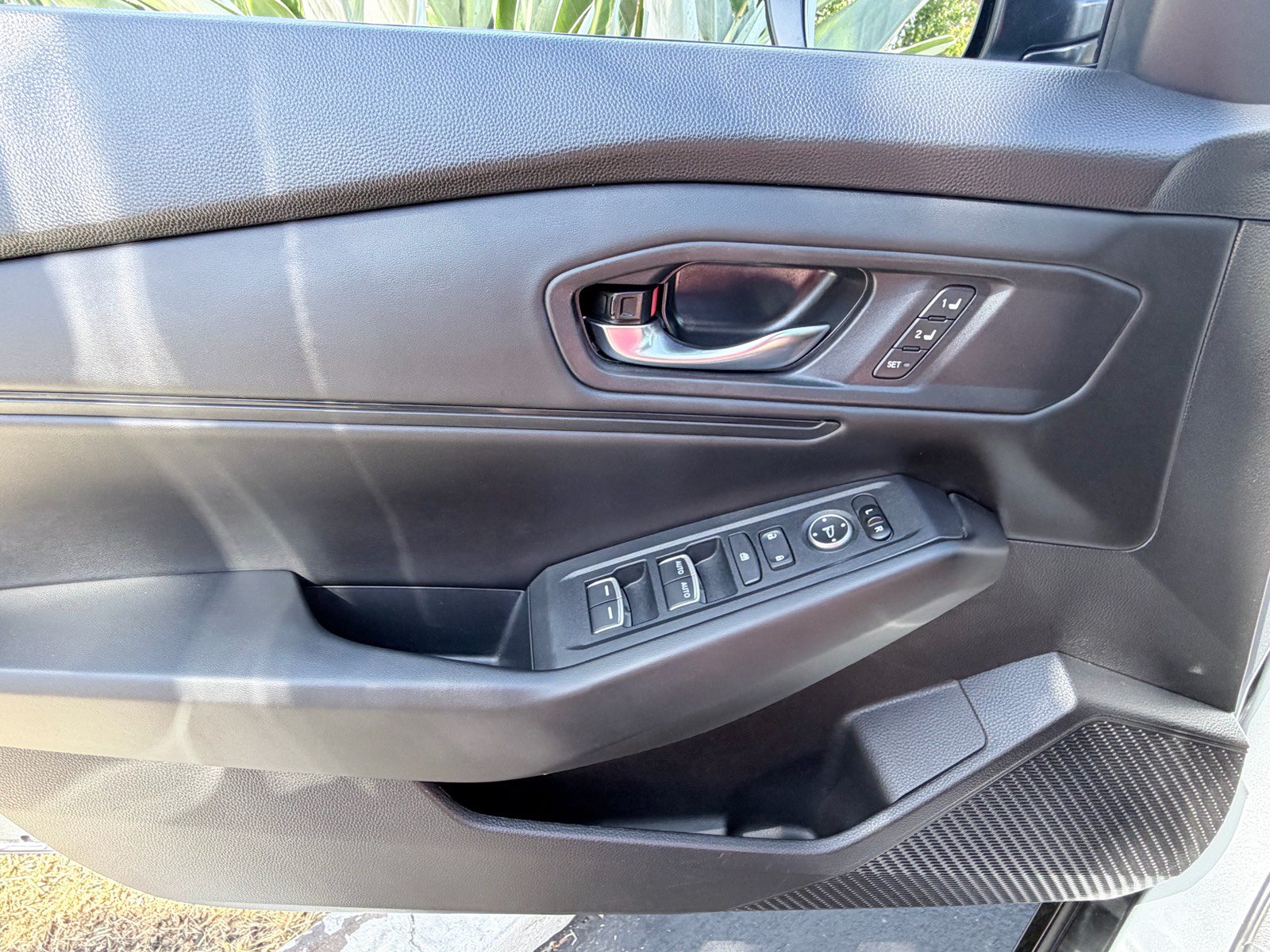 Used 2023 Honda Accord EX-L image 18