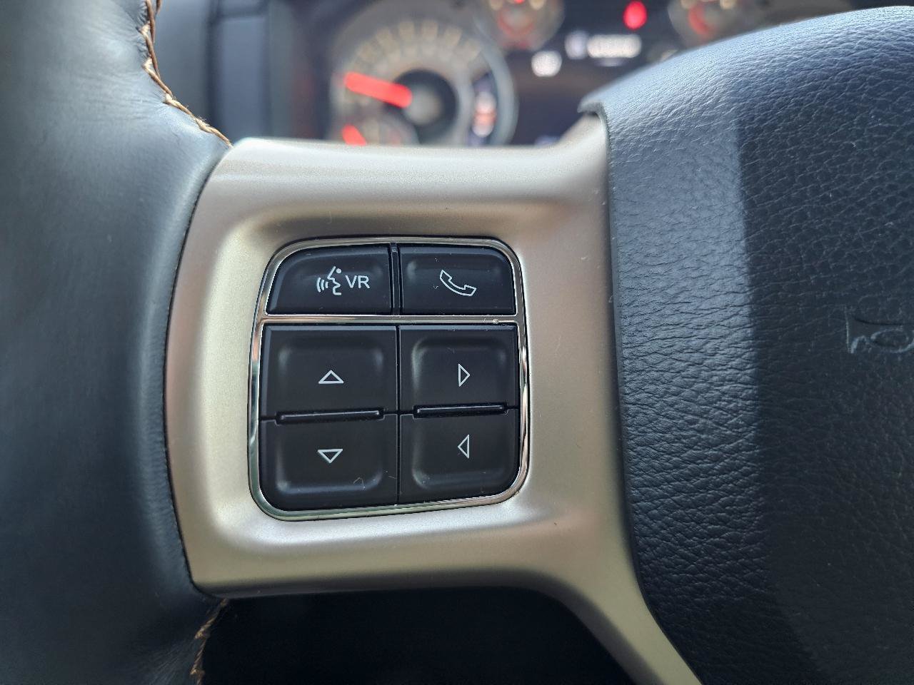 Used 2015 RAM 1500 Laramie Longhorn w/ Convenience Group AWD/4WD image 51