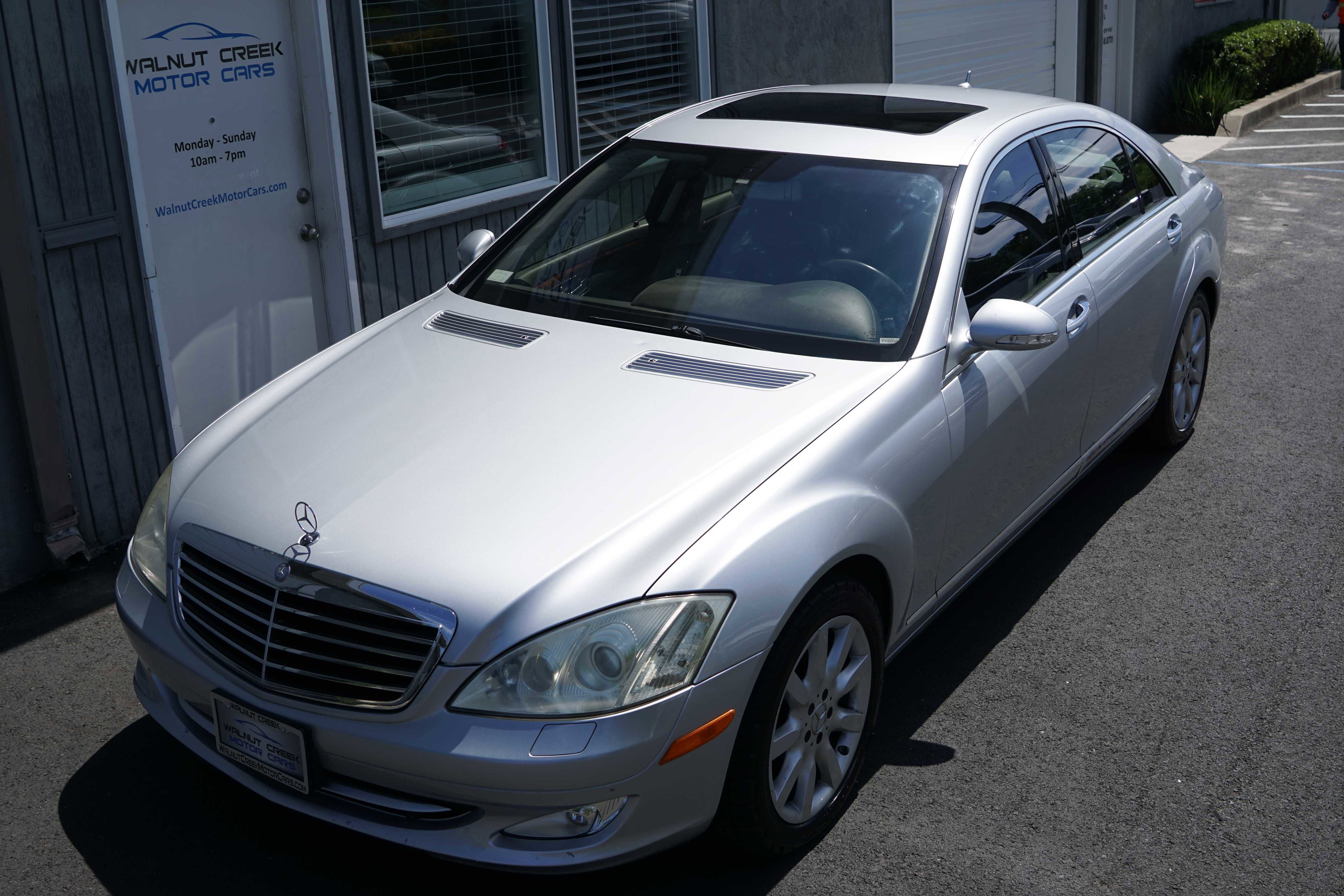 Used 2007 Mercedes-Benz S 550 image 2