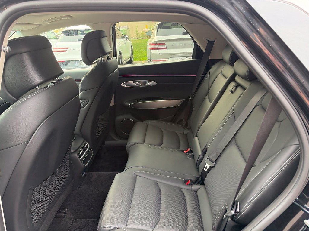 Certified 2026 Genesis GV70 2.5T Select AWD/4WD image 19