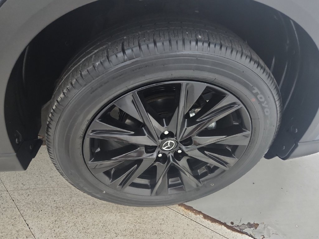 Used 2025 MAZDA CX-5 Carbon Edition AWD/4WD image 37