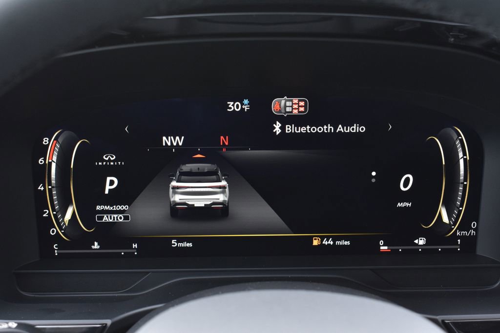 New 2026 INFINITI QX60 Luxe w/ Family Package image 22