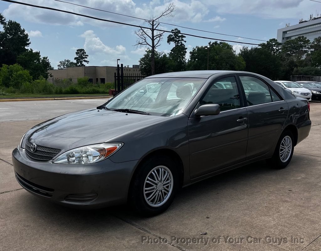 Used 2004 Toyota Camry FWD image 10
