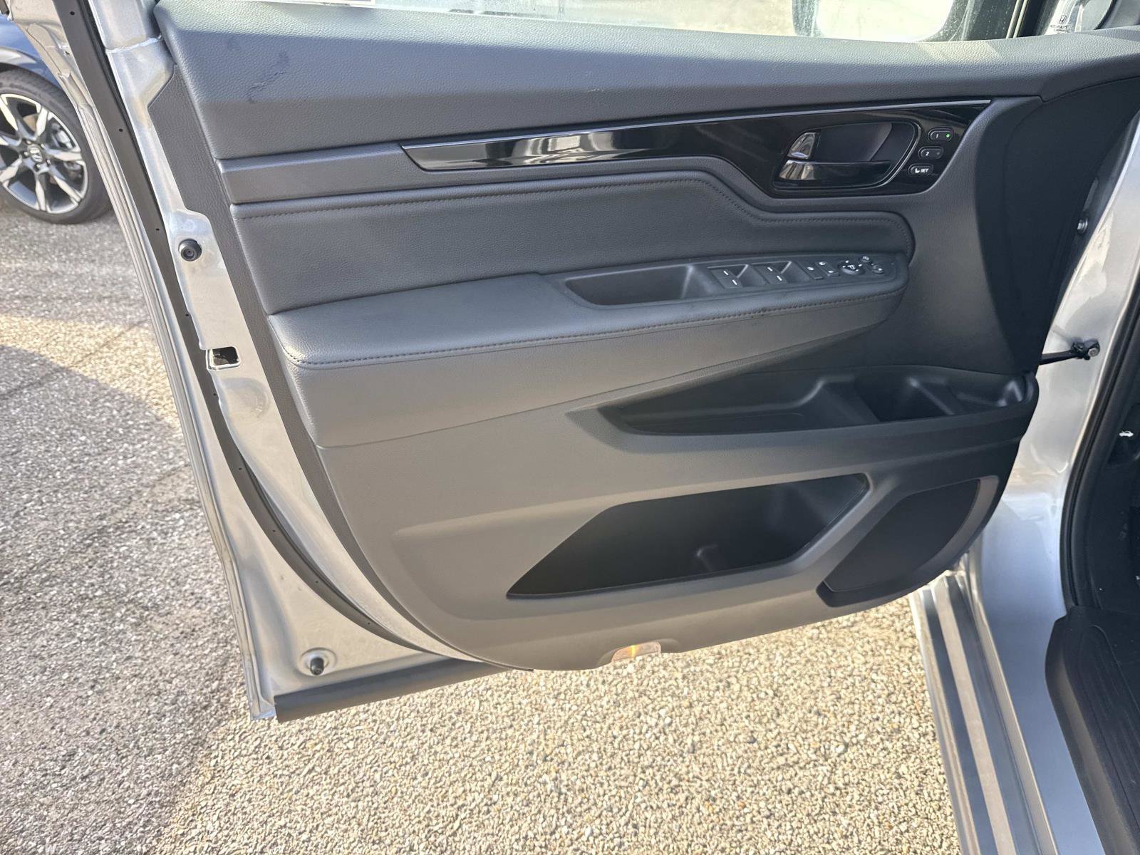 New 2026 Honda Odyssey Elite image 18