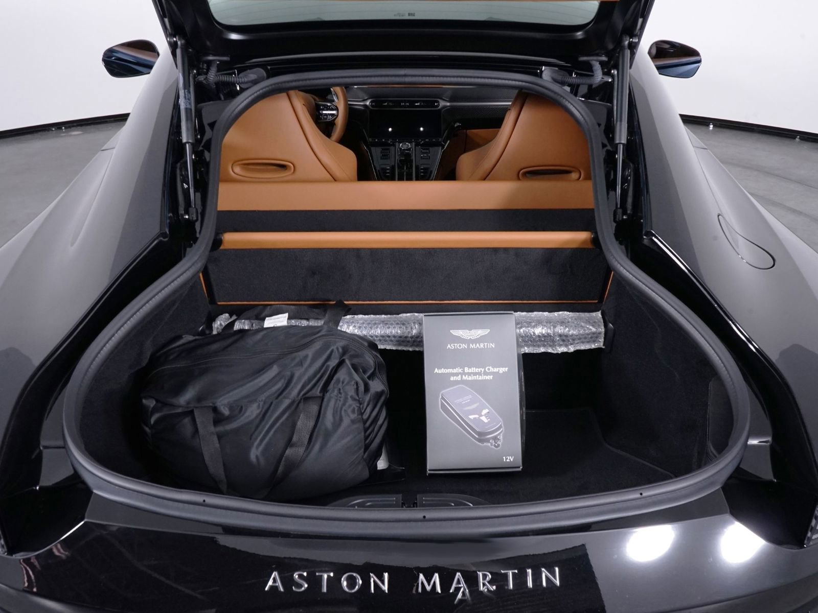 New 2026 Aston Martin V8 Vantage Coupe image 27