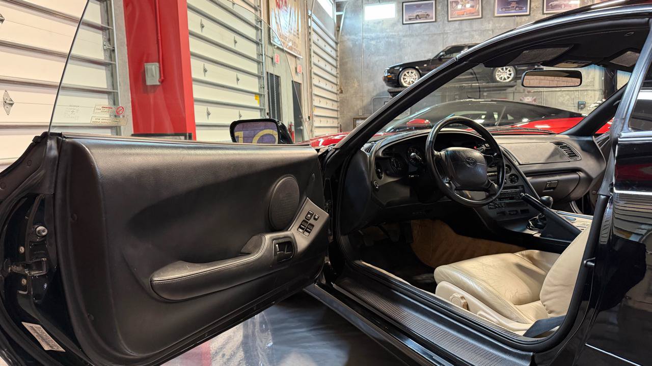 Used 1993 Toyota Supra Turbo RWD image 7