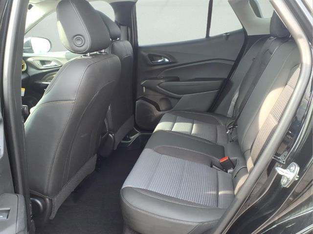 Certified 2024 Chevrolet Trax LT w/ Driver Confidence Package image 13
