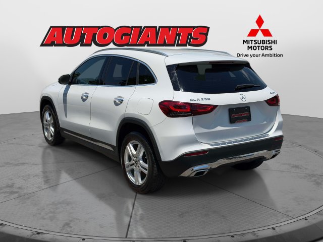 Used 2022 Mercedes-Benz GLA 250 4MATIC w/ Premium Package Lite image 8