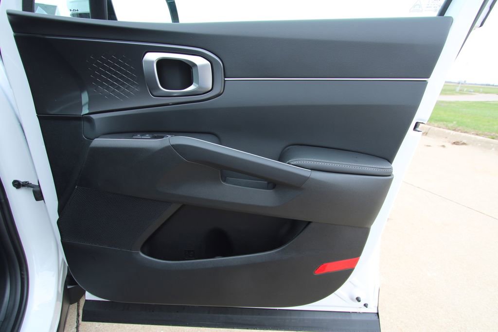 New 2026 Kia Sorento LX image 35