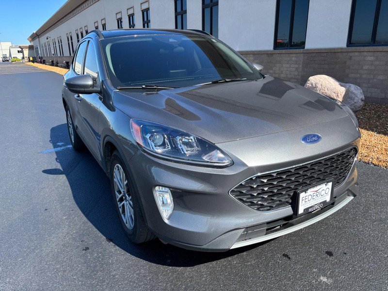 Used 2022 Ford Escape SEL FWD image 2