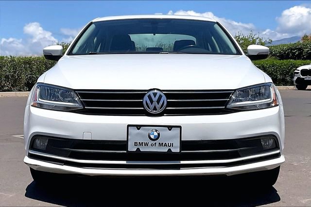 Used 2017 Volkswagen Jetta SEL FWD image 3
