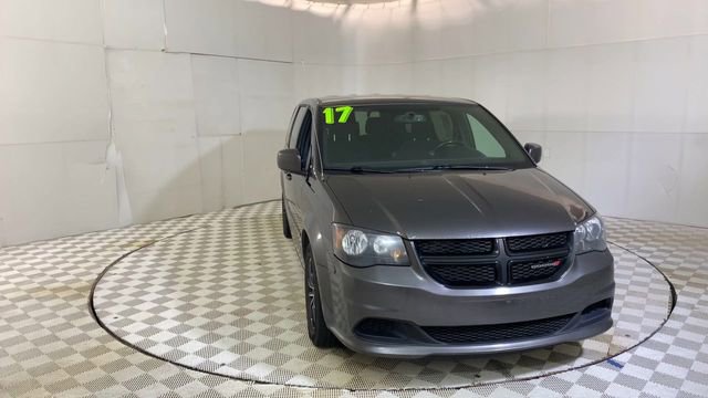 Used 2017 Dodge Grand Caravan SE FWD image 5