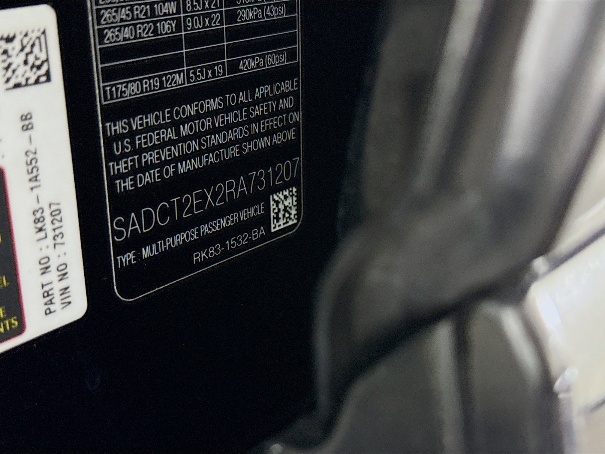 Used 2024 Jaguar F-PACE R-Dynamic S image 40