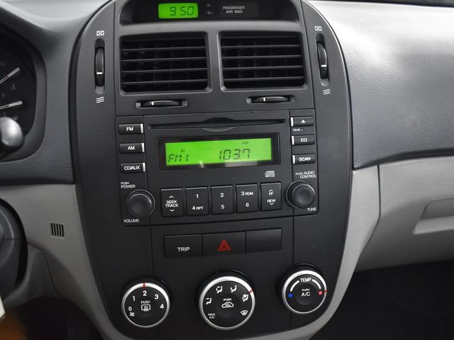 Used 2009 Kia Spectra EX FWD image 12