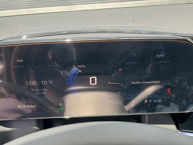 New 2026 Chevrolet Equinox EV LT w/ LPO, Blackout Package image 23