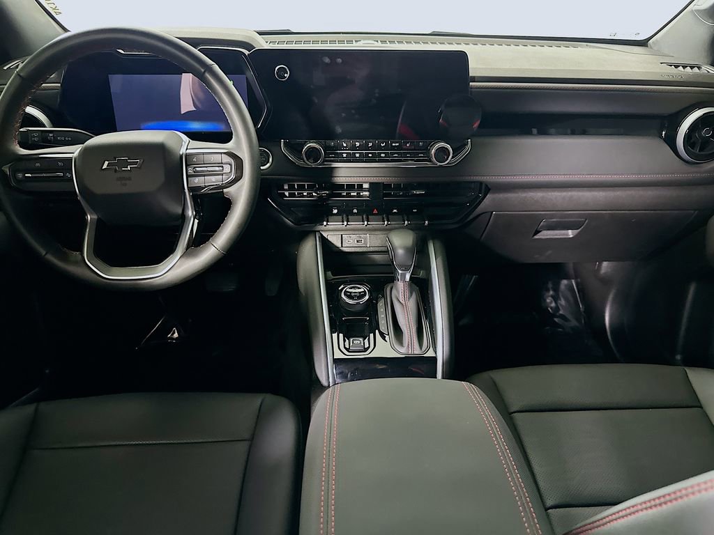 Used 2025 Chevrolet Colorado Z71 w/ Z71 Convenience Package 2 image 18