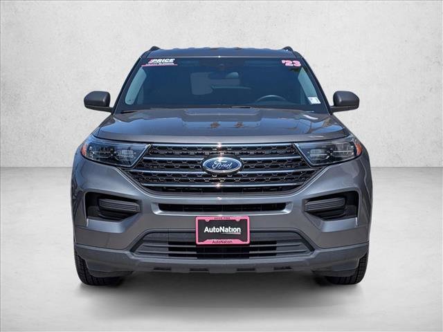 Used 2023 Ford Explorer XLT video 2