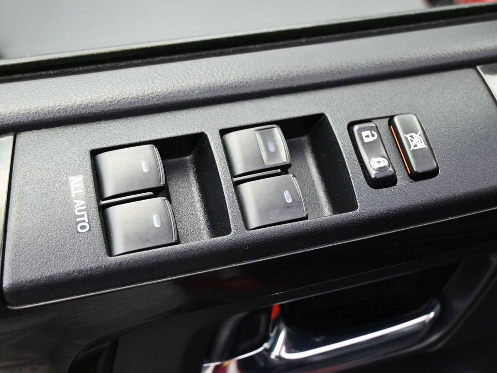 Used 2019 Toyota 4Runner TRD Off-Road Premium image 3