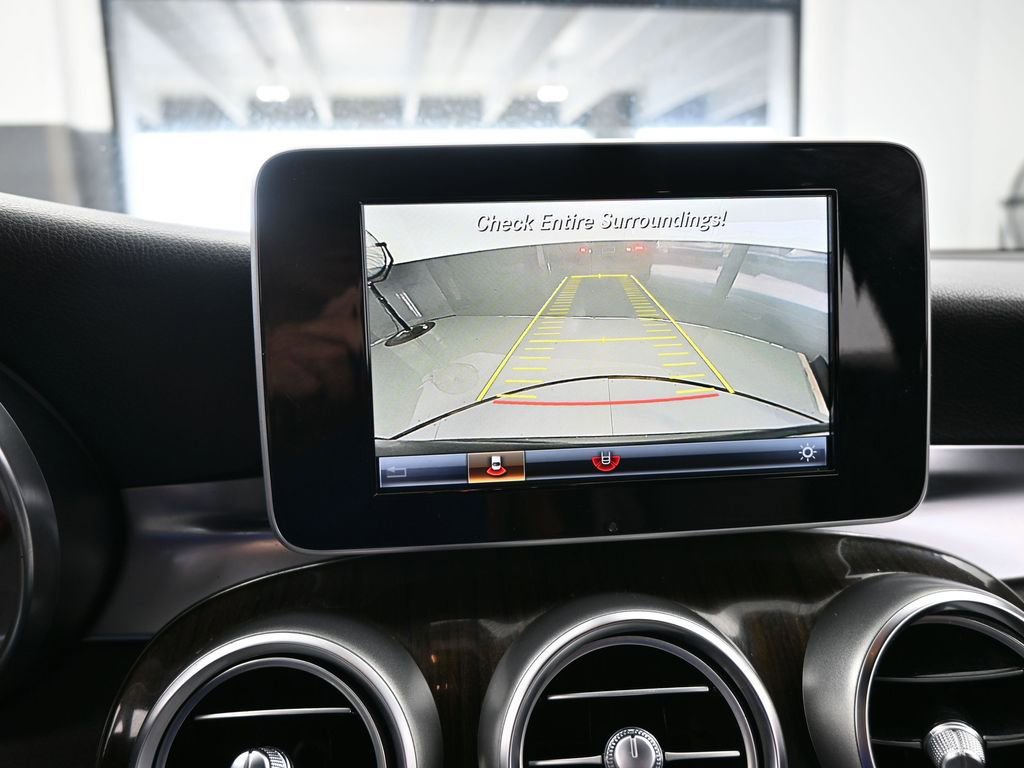 Used 2019 Mercedes-Benz GLC 300 4MATIC image 20