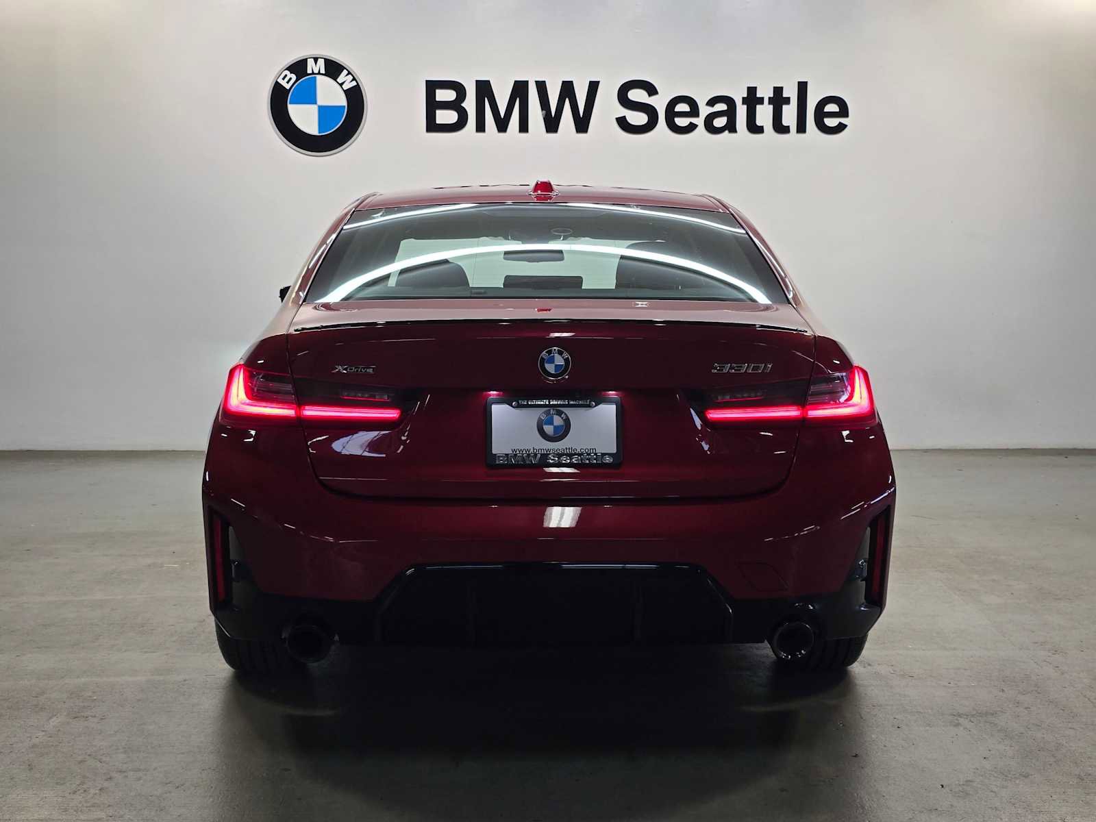 Used 2025 BMW 330i xDrive 330i xDrive w/ M Sport Package image 5