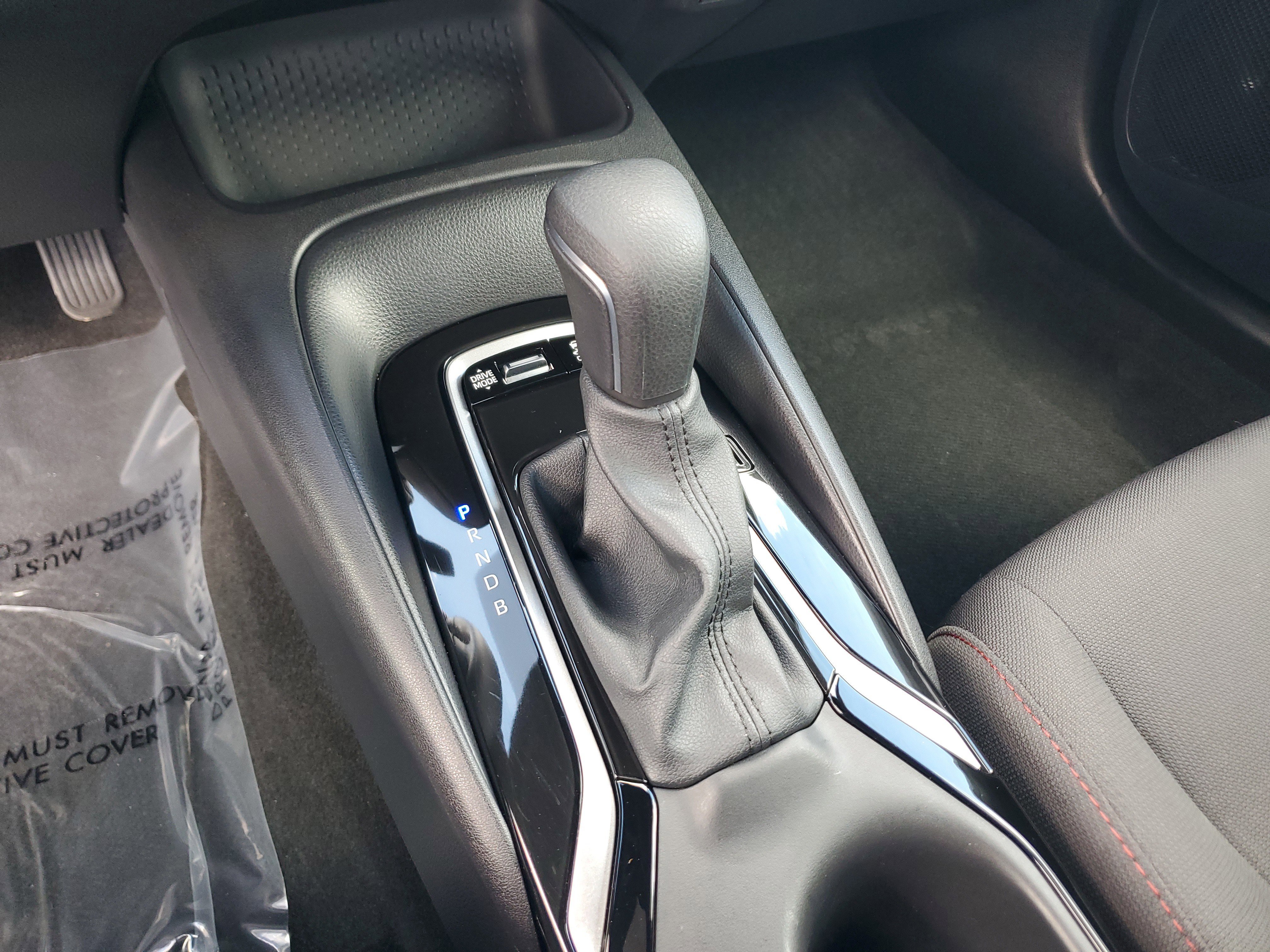 Used 2025 Toyota Corolla SE image 23