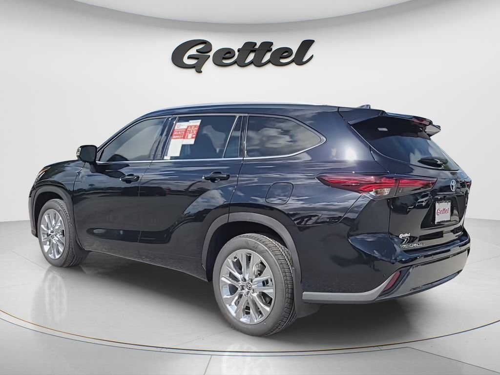 New 2026 Toyota Highlander Limited AWD/4WD image 7