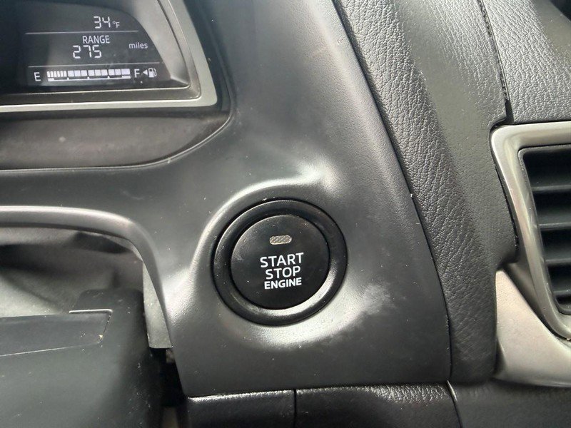 Used 2018 MAZDA MAZDA3 Touring image 31