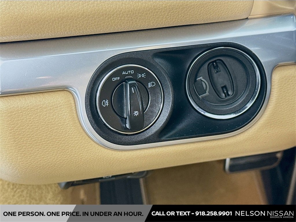 Used 2013 Porsche Boxster S image 10