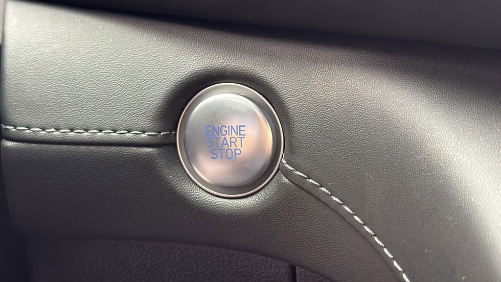 Used 2022 Hyundai Santa Fe Limited image 20