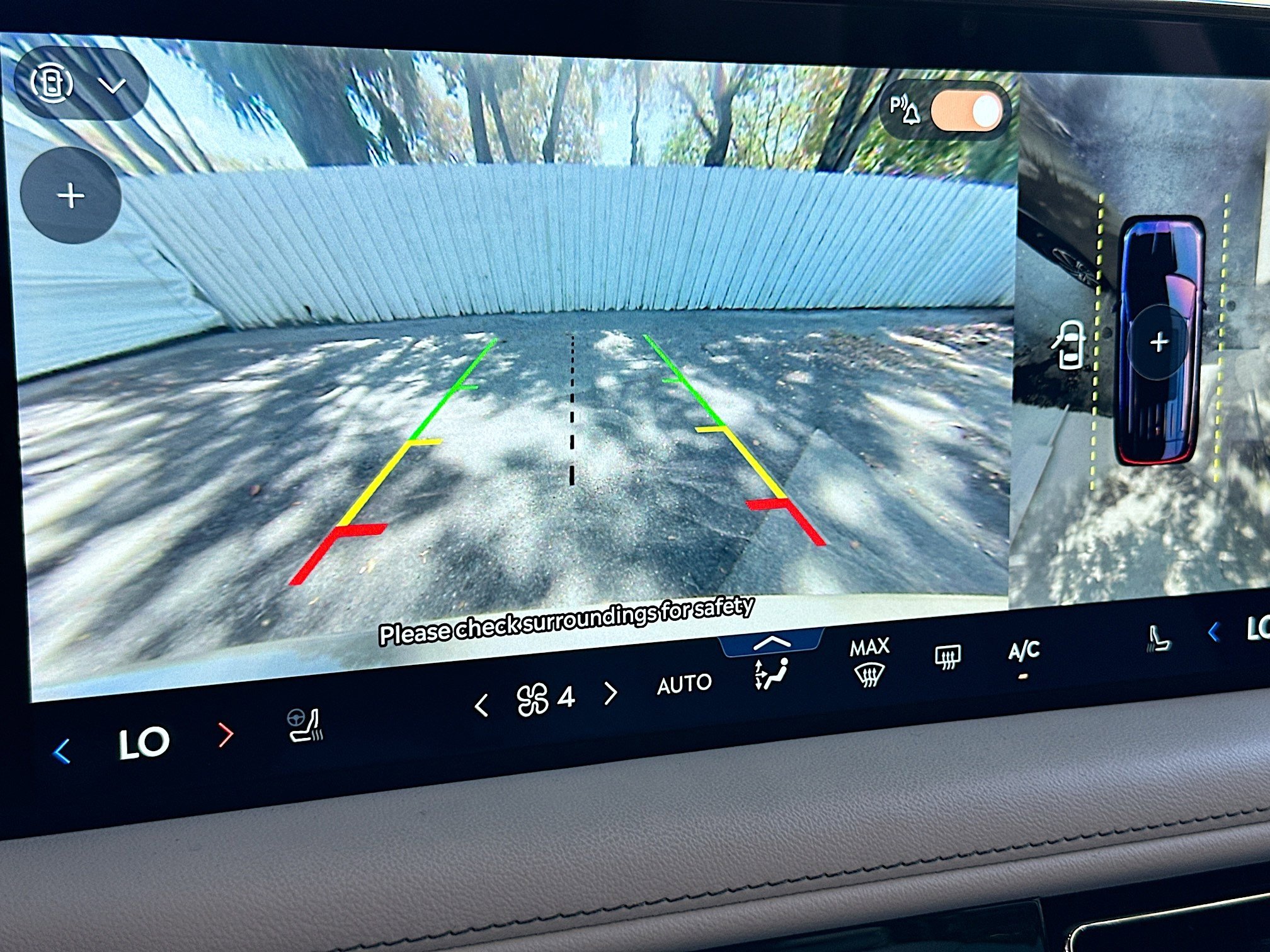 Used 2025 Lincoln Aviator 2WD image 14