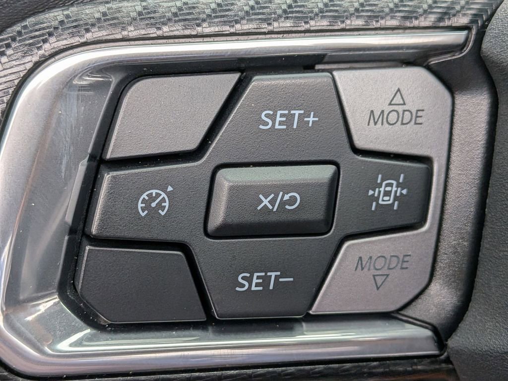 Used 2025 Ford Mustang Premium RWD image 24