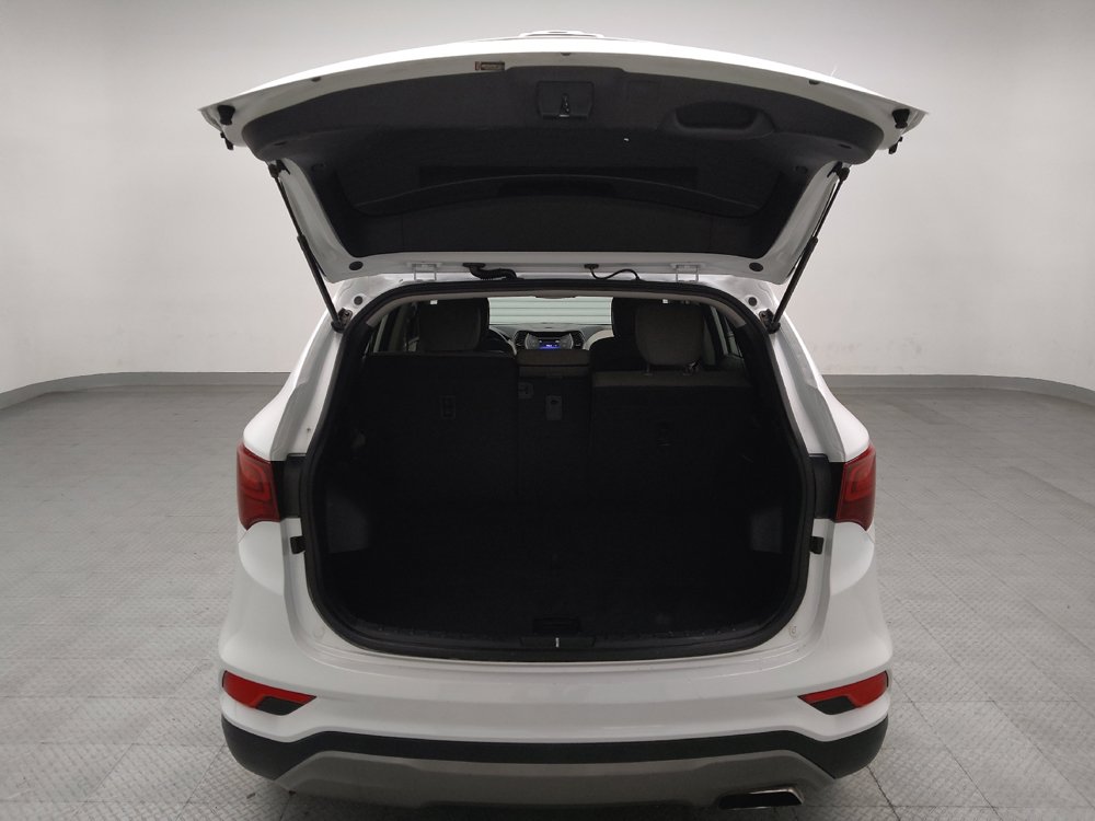 Used 2018 Hyundai Santa Fe Sport FWD image 29