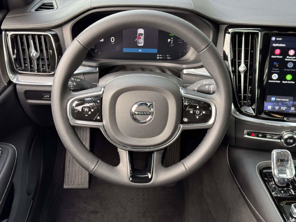 Certified 2024 Volvo S60 T8 Ultimate w/ Climate Package AWD/4WD image 12