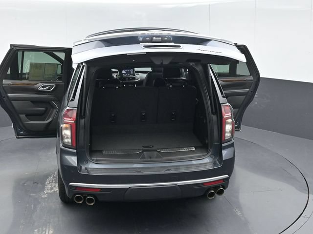 Used 2021 Chevrolet Tahoe Premier w/ Premium Package RWD image 58