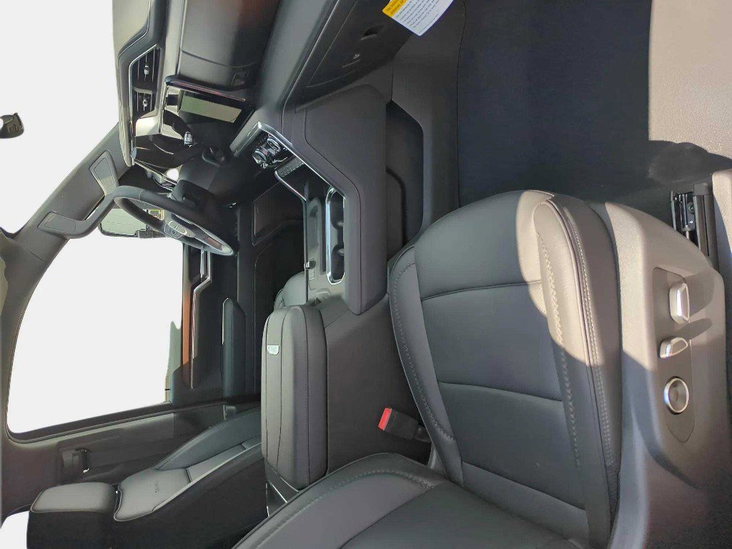 New 2025 GMC Sierra 2500 Denali w/ Denali Reserve Package image 19