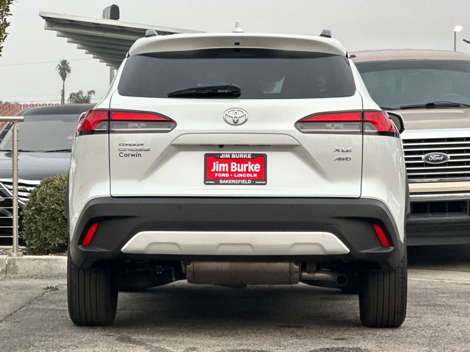 Used 2023 Toyota Corolla Cross XLE image 5