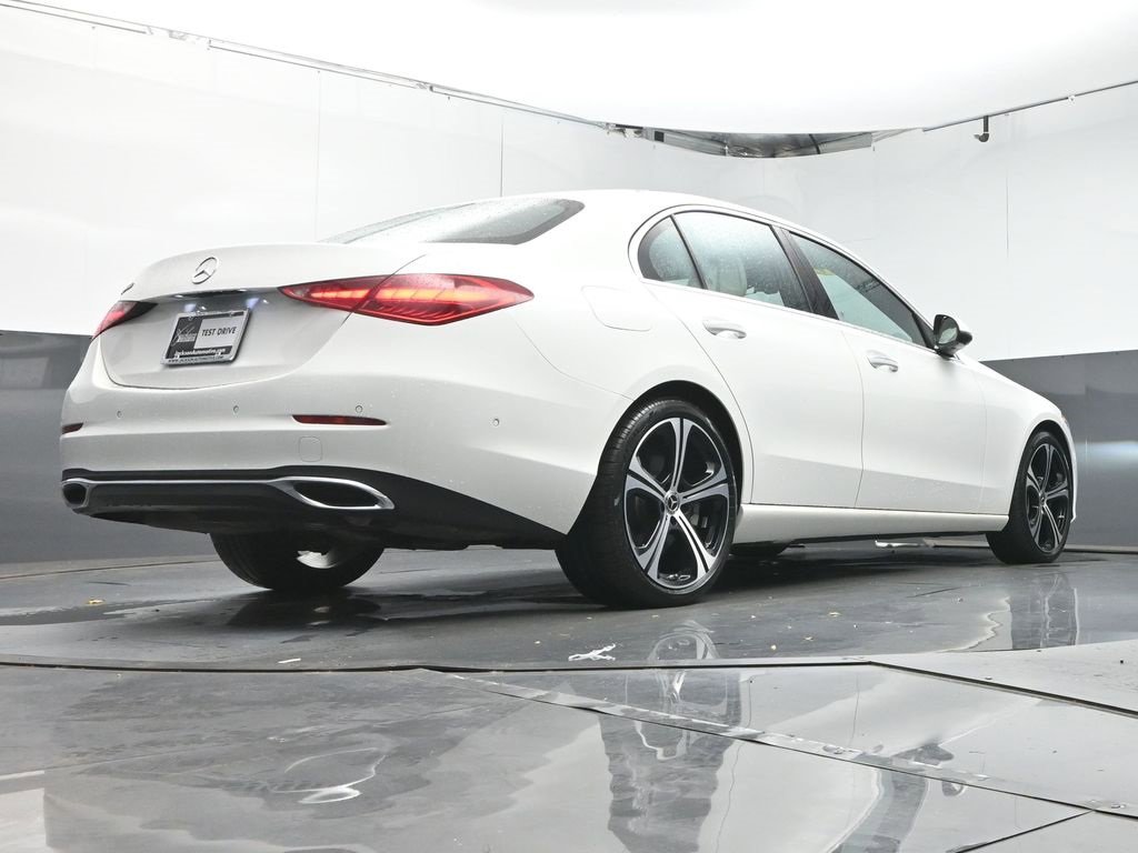 Used 2024 Mercedes-Benz C 300 Sedan image 39