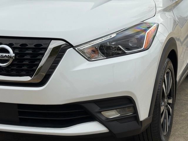 Used 2020 Nissan Kicks SR w/ SR Premium Package image 11