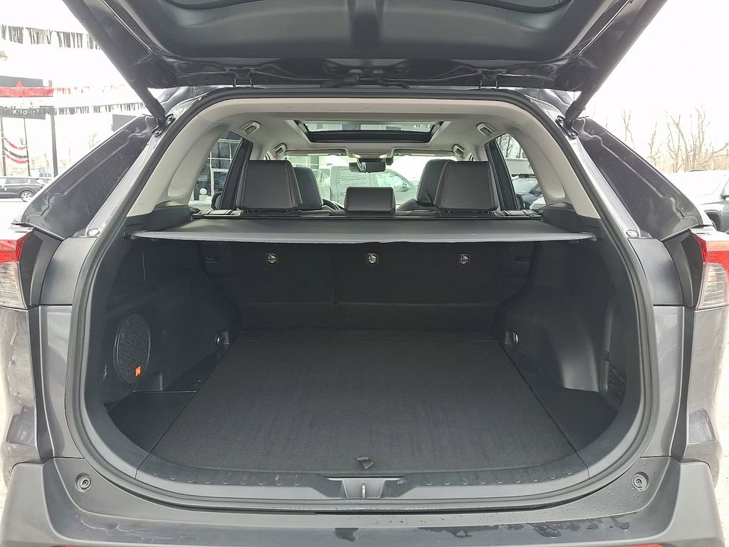 Used 2024 Toyota RAV4 Limited w/ Advanced Technology Package image 30