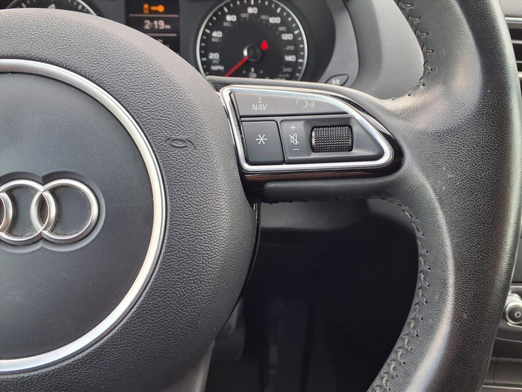 Used 2018 Audi Q3 2.0T Premium Plus image 24