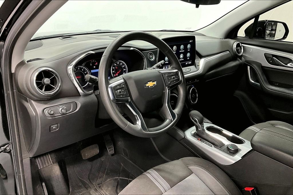 Used 2024 Chevrolet Blazer LT image 16